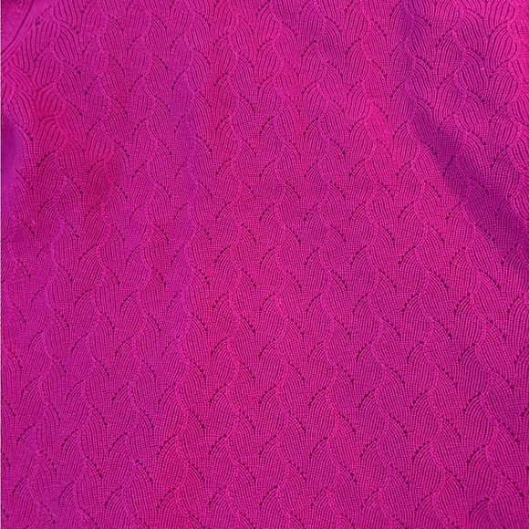 Trina Turk Vibrant Pink Turtleneck Sweater 100% Merino Wool - Picture 2 of 8